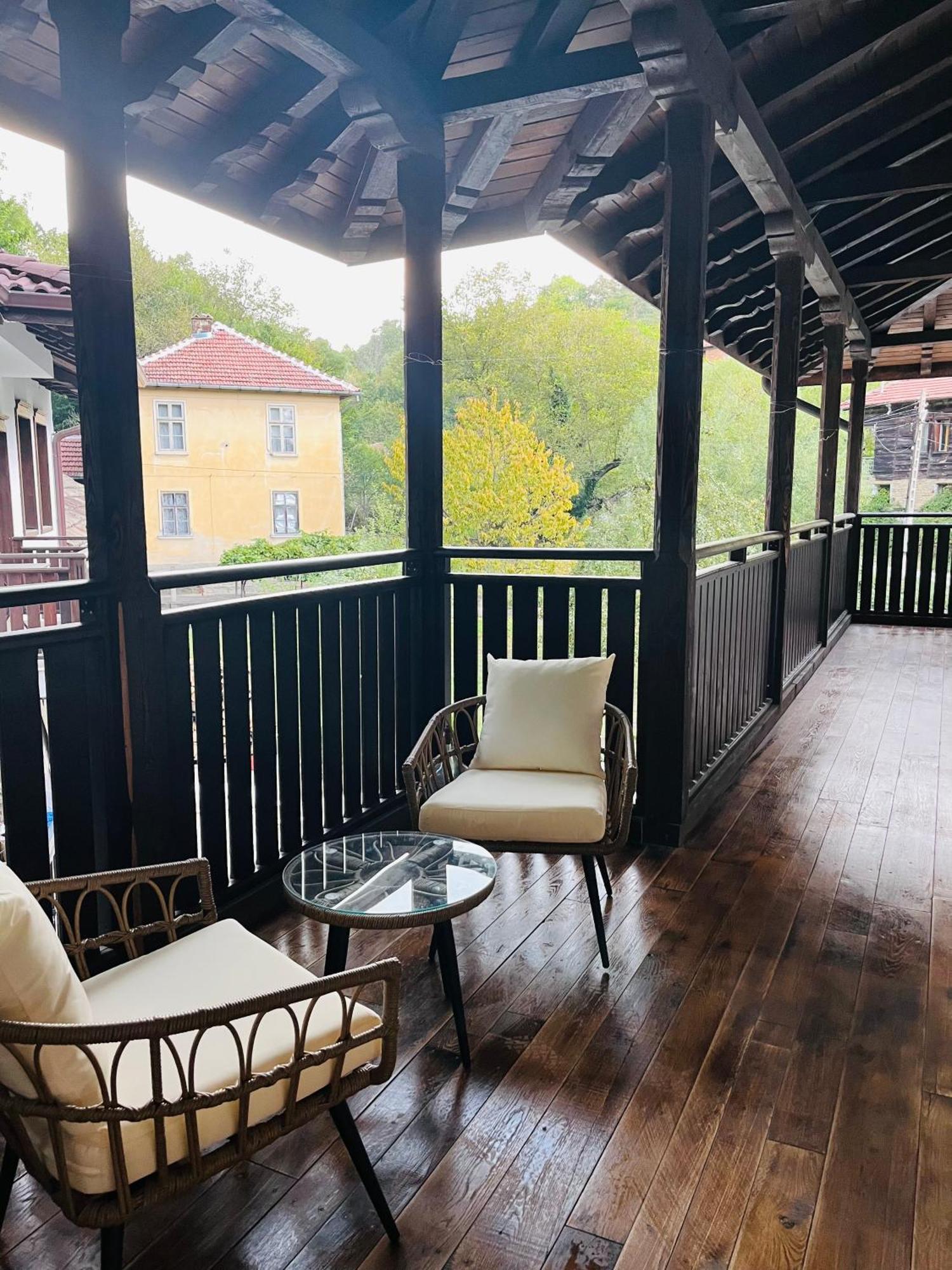 Verta House Trjavna Buitenkant foto