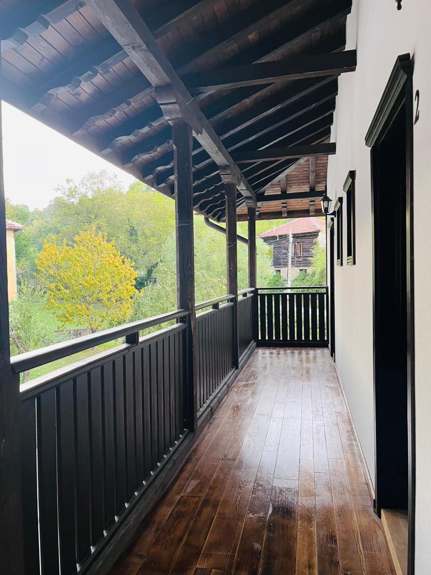 Verta House Trjavna Buitenkant foto