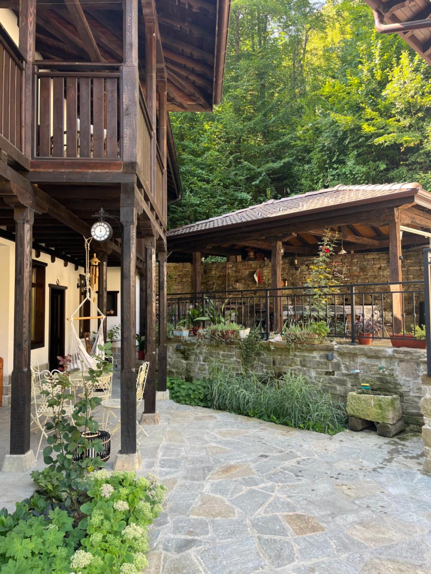 Verta House Trjavna Buitenkant foto